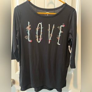 Ladies long sleeve top. Size 14 XL. Love letters wrapped on flowers